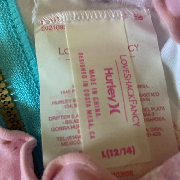 Love Shack Fancy/Hurley under the sea rash guard - Picture 11 of 12